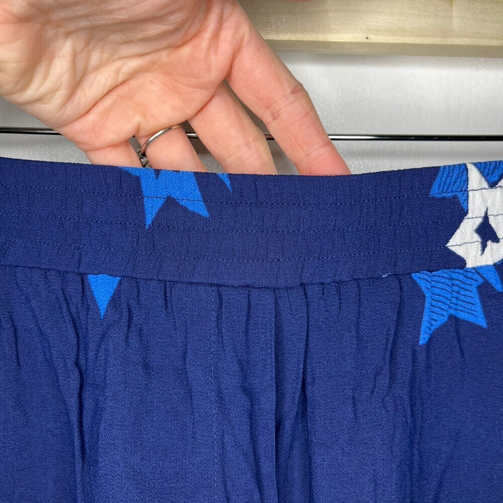 See By Chloe Womens Short Tank Set 10 Blue Viscose Bermuda Lined Stars Relaxed - Picture 15 of 16